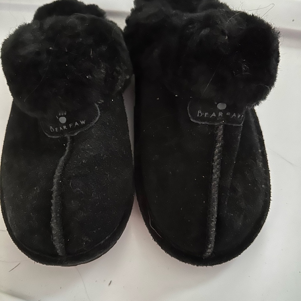 Bearpaw Black Fur Slippers